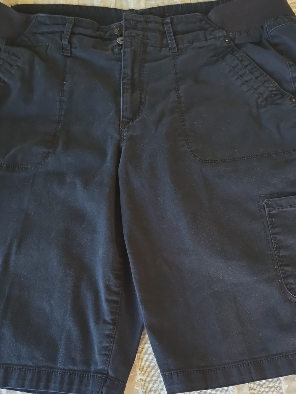 Gloria Vanderbilt Navy Blue Cargo Shorts
